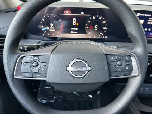New 2026 Nissan Sentra SV w/ Floor Mat Package FWD image 22