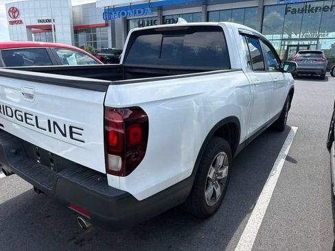 Used 2025 Honda Ridgeline RTL image 10