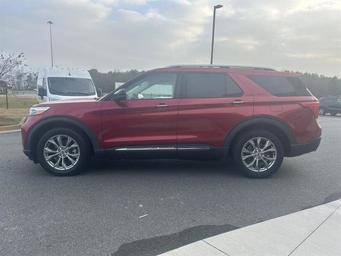 Used 2020 Ford Explorer Limited image 3