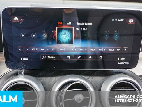 Used 2022 Mercedes-Benz GLC 300 image 39