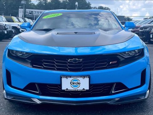 Used 2022 Chevrolet Camaro LT w/ RS Package RWD image 3