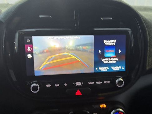 Used 2023 Kia Soul GT-Line image 5