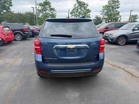 Used 2017 Chevrolet Equinox LT w/ Convenience Package AWD/4WD image 9