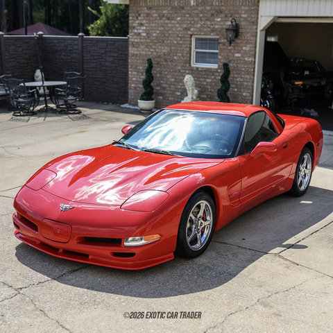 Used 2003 Chevrolet Corvette Coupe w/ Preferred Equipment Group RWD image 42