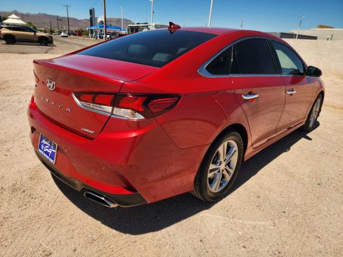 Used 2018 Hyundai Sonata Limited w/ Limited Ultimate Package 03 FWD image 5