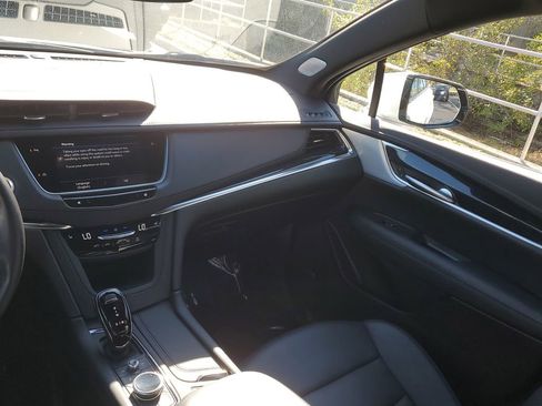 Certified 2024 Cadillac XT5 Premium Luxury image 20