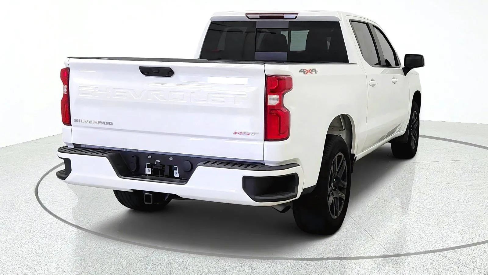 Used 2024 Chevrolet Silverado 1500 RST w/ Convenience Package II AWD/4WD image 8