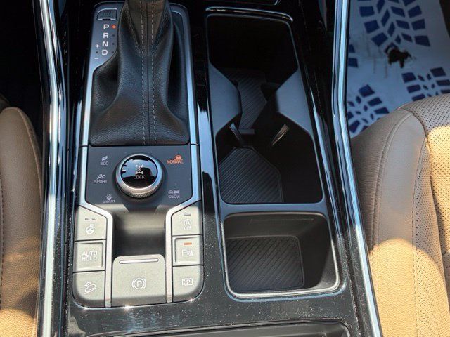 Used 2025 Kia Sorento SX Prestige w/ Olive Brown Leather Package AWD/4WD image 27