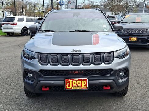 Certified 2022 Jeep Compass Trailhawk w/ Sun and Sound Group AWD/4WD image 2