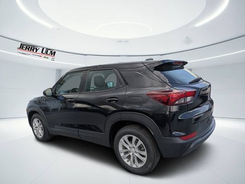 Used 2021 Chevrolet TrailBlazer LS FWD image 5