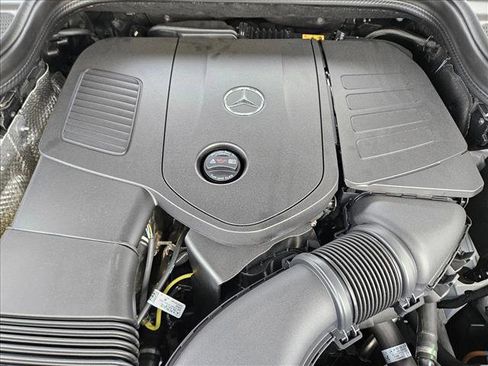 Used 2025 Mercedes-Benz GLE 350 4MATIC image 16