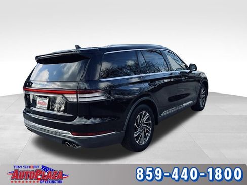 Used 2021 Lincoln Aviator 2WD image 12