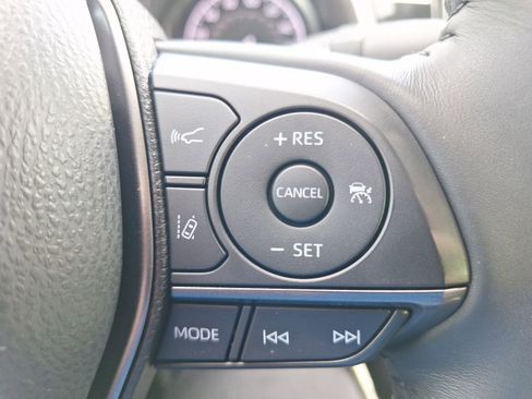Used 2023 Toyota Camry SE FWD image 20