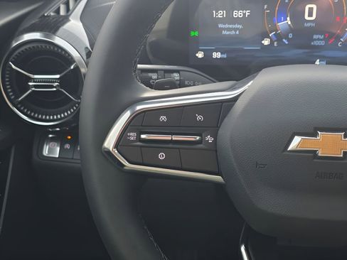 New 2026 Chevrolet Equinox LT w/ Safety and Technology Package image 17