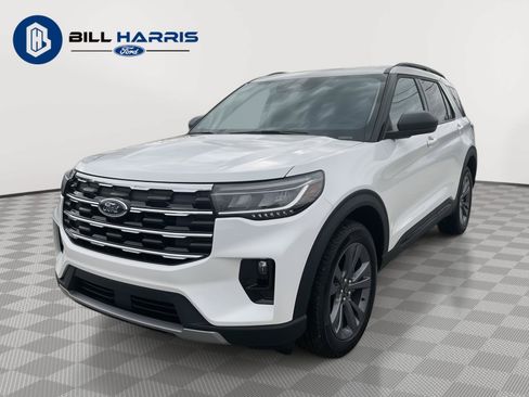 New 2026 Ford Explorer Active w/ Active Comfort Package AWD/4WD image 1