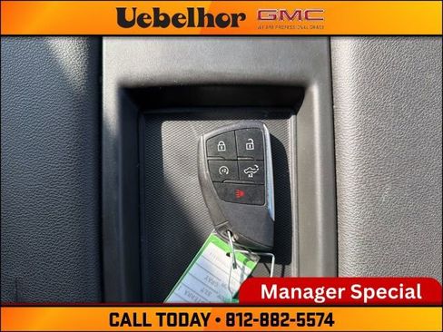 Used 2022 GMC Sierra 1500 SLT image 33