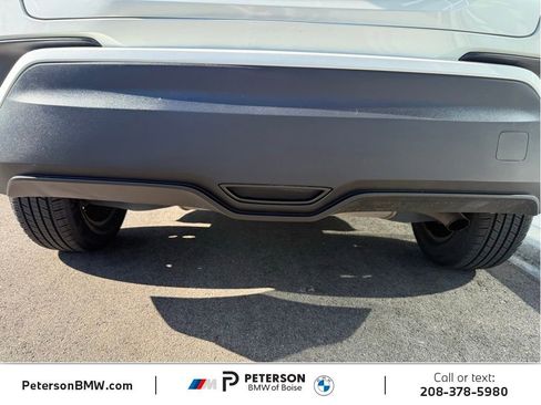 Used 2019 Toyota C-HR LE FWD image 13