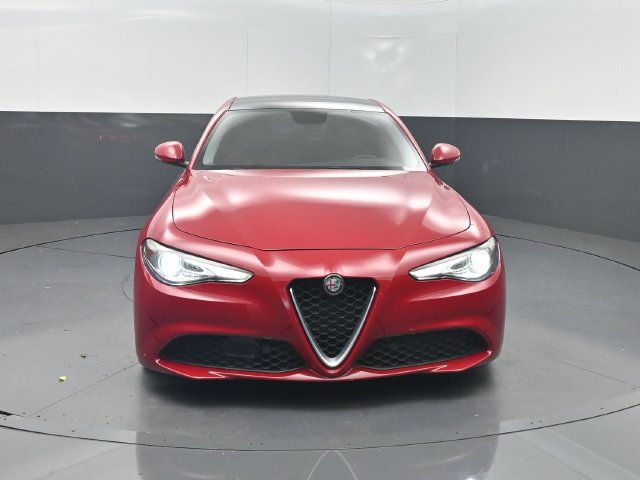 Used 2019 Alfa Romeo Giulia Ti RWD image 29