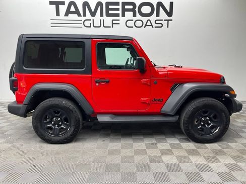 Used 2024 Jeep Wrangler Sport AWD/4WD image 4