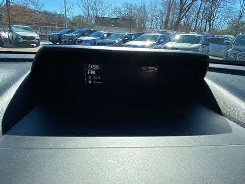 Used 2019 Subaru Forester Premium image 26