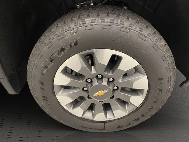 New 2026 Chevrolet Silverado 2500 Custom w/ Custom Value Package AWD/4WD image 39