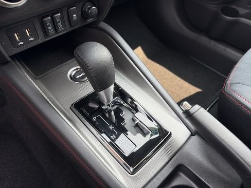 Used 2025 Mitsubishi Outlander Sport SE AWD/4WD image 23