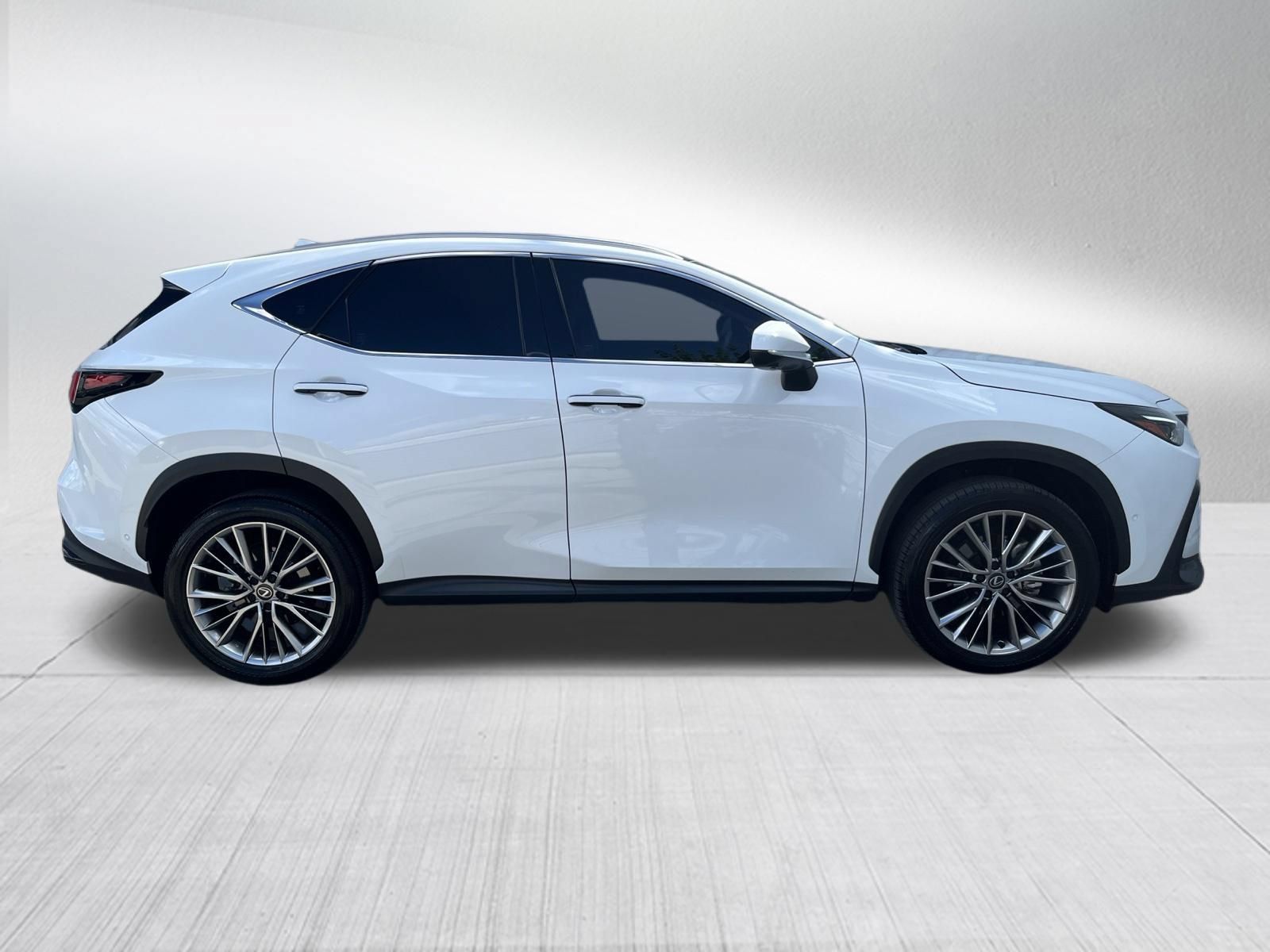 Used 2026 Lexus NX 350 AWD w/ Accessory Package (Z1) image 5