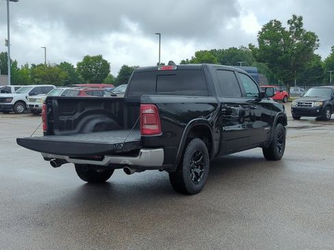 Used 2021 RAM 1500 Laramie AWD/4WD image 5