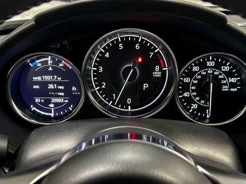 Used 2021 MAZDA MX-5 Miata RF Grand Touring RWD image 20