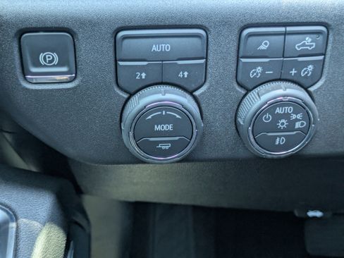 Used 2025 Chevrolet Silverado 1500 RST w/ Convenience Package II image 12