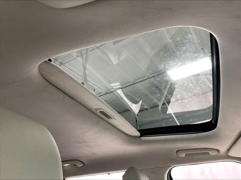 Used 2024 Hyundai Santa Fe Calligraphy image 23