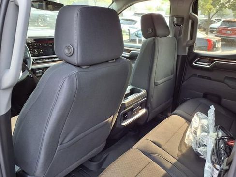 New 2026 GMC Sierra 1500 Elevation image 15