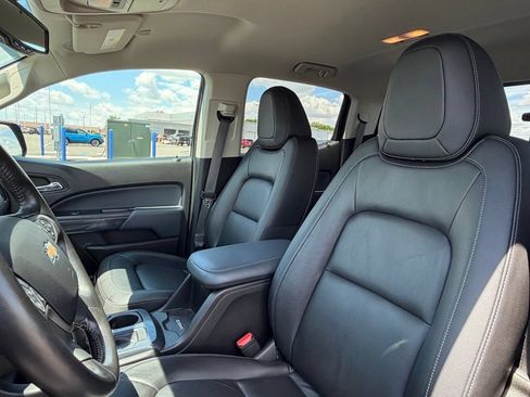 Used 2019 Chevrolet Colorado Z71 AWD/4WD image 14