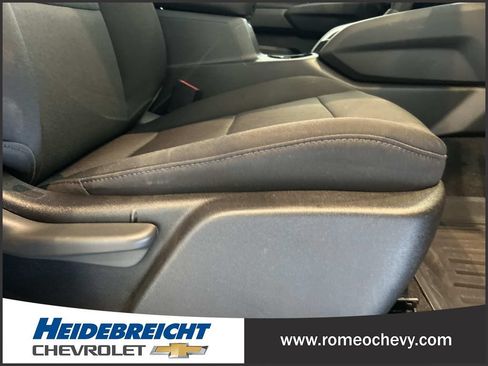 Certified 2023 Chevrolet Colorado Trail Boss AWD/4WD image 34