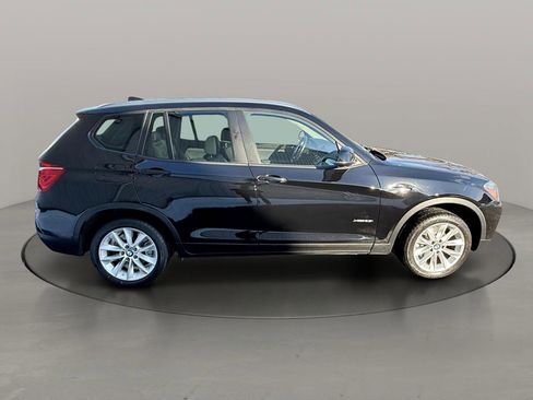 Used 2017 BMW X3 xDrive28i image 7
