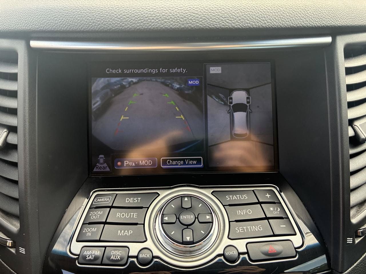Used 2013 INFINITI FX37 AWD w/ Premium Pkg image 31
