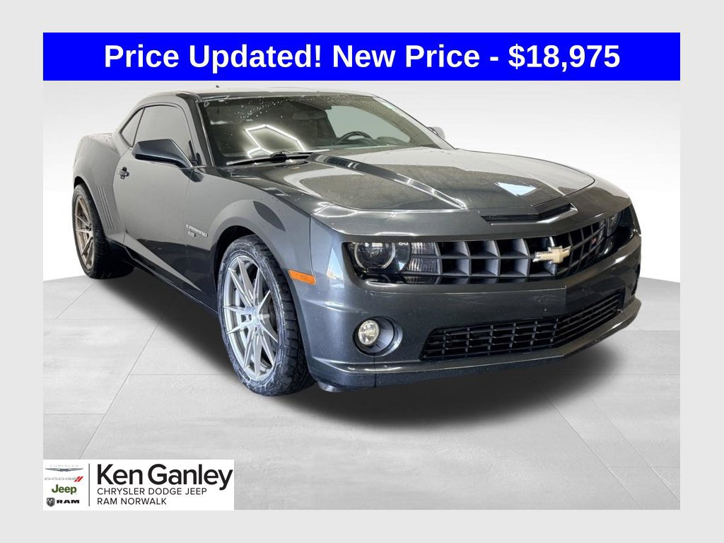 Used 2013 Chevrolet Camaro SS w/ RS Package RWD image 1