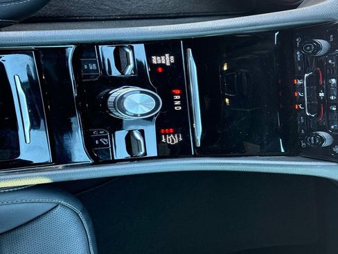 Used 2023 Jeep Grand Cherokee L Overland image 25