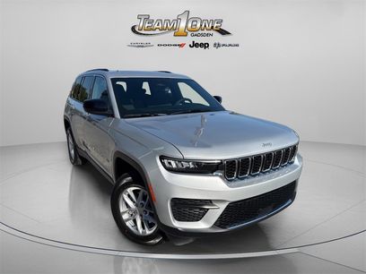 New 2025 Jeep Grand Cherokee Laredo w/ Luxury Tech Group I