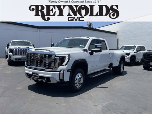 New 2026 GMC Sierra 3500 Denali w/ Technology Package AWD/4WD image 1