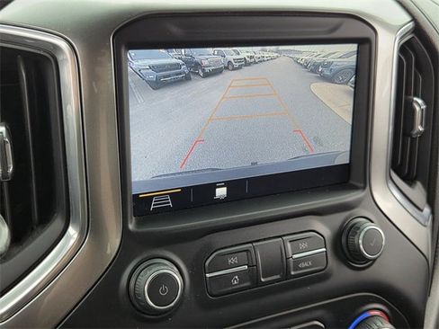 Used 2019 Chevrolet Silverado 1500 LT Trail Boss image 19