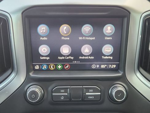 Used 2021 Chevrolet Silverado 1500 LT Trail Boss w/ Convenience Package II AWD/4WD image 6