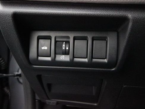 Used 2020 Subaru Legacy Premium image 14