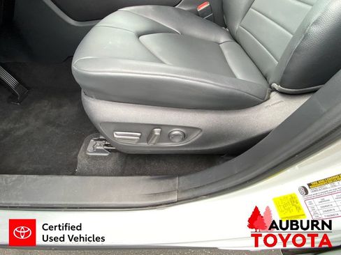 Certified 2024 Toyota Highlander XLE AWD/4WD image 41