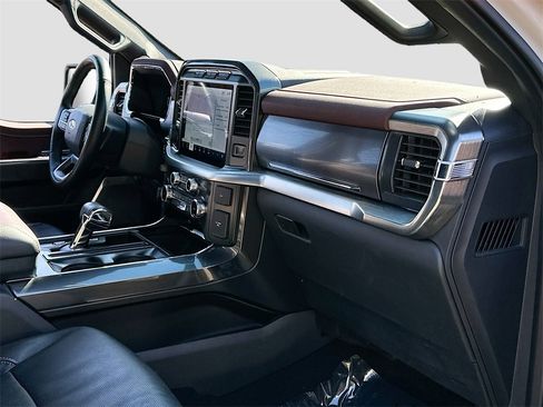 Used 2023 Ford F150 Lariat w/ Equipment Group 502A High image 30