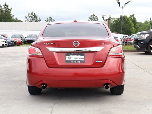 Used 2013 Nissan Altima 2.5 SL w/ Technology Pkg FWD image 6