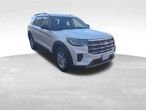 New 2026 Ford Explorer Active AWD/4WD image 8