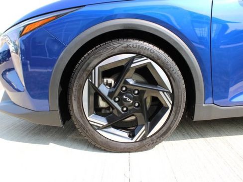 Used 2025 Kia K4 EX FWD image 22