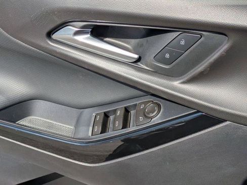 New 2026 Chevrolet Equinox LT w/ Safety and Technology Package AWD/4WD image 13