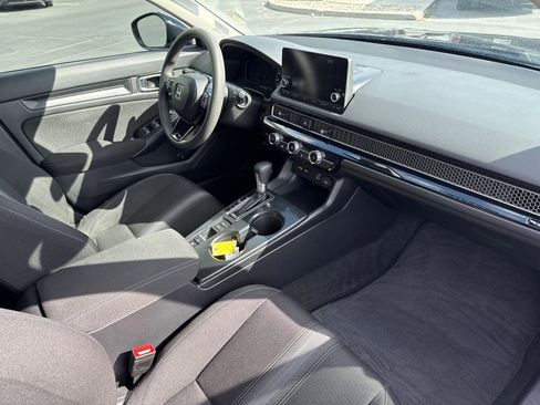 Used 2024 Honda Civic LX image 29